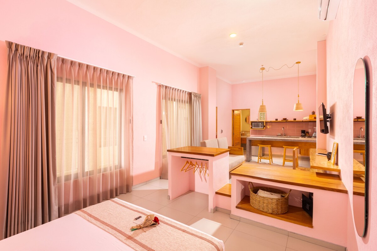 1 habitación, camas con efecto memoria y minibar 