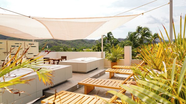 Suite Junior, balcon | Terrasse/Patio