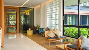 Sala de estar en el lobby