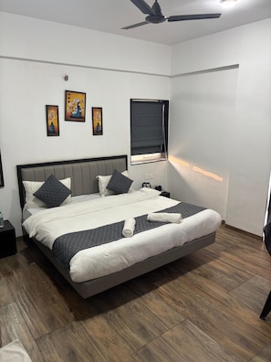 Superior Room | 1 bedroom, free WiFi, bed sheets