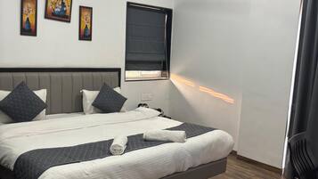 Habitació superior | Wifi gratuïta i roba de llit