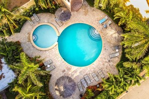 Pool - Diamante 77 Townhouse Gold Coast Escape by Bocobay (Noord)