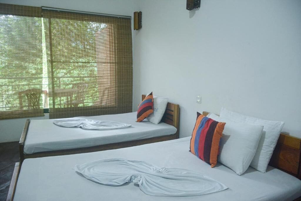 Habitación cuádruple Confort, vistas al jardín | Wifi gratis