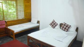 Comfort Quadruple Room, Garden View | Free WiFi