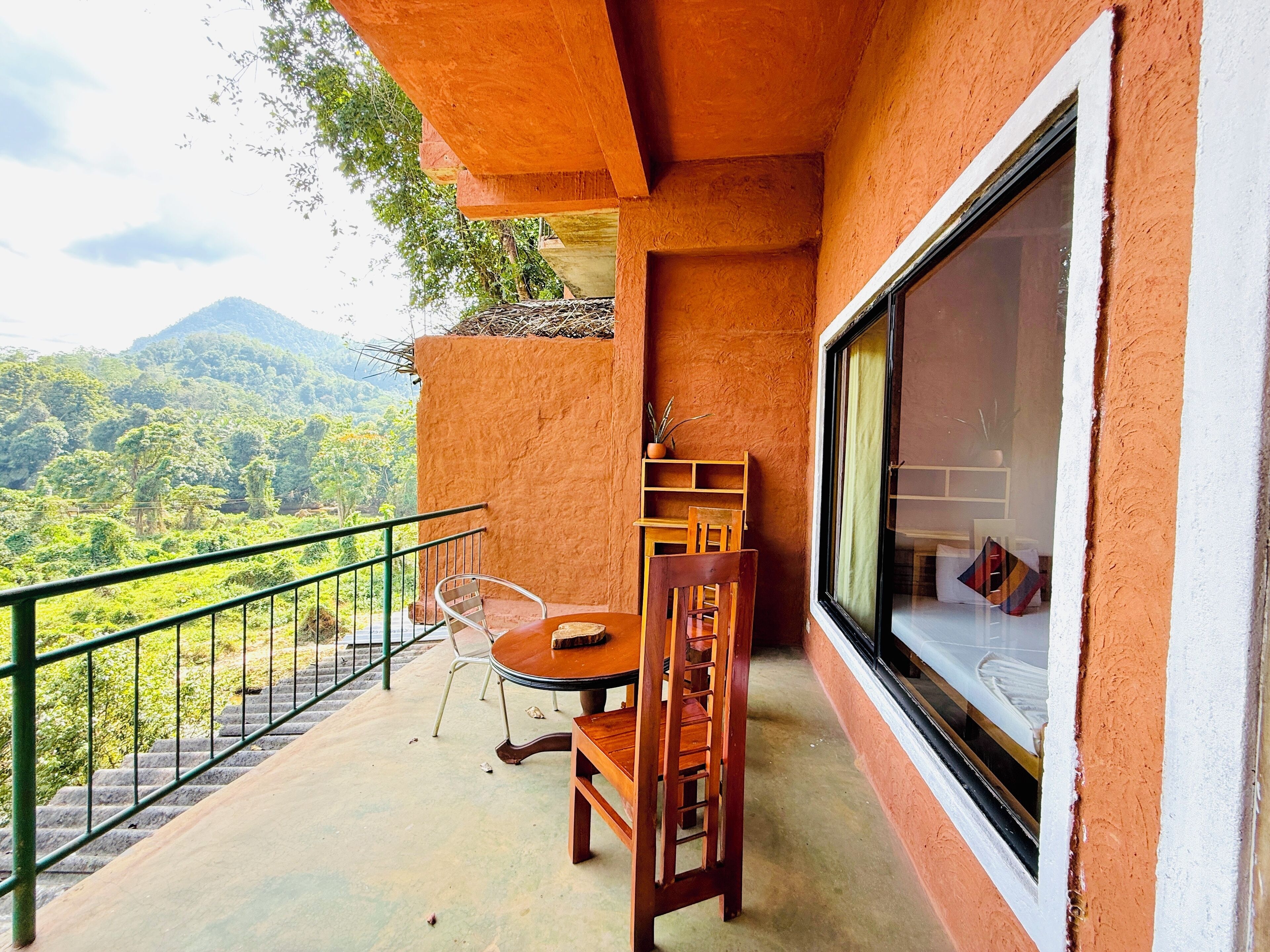 デラックス ルーム ガーデンビュー | リビング エリア