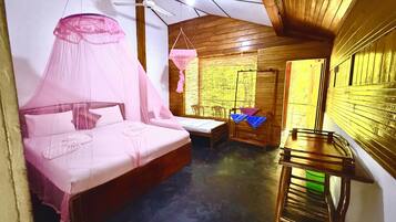 Chambre Classique | Wi-Fi gratuit, draps fournis