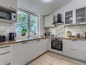 Microwave, oven, dishwasher