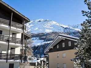Exterior - Nice apartment for 4 guests with WIFI, TV, balcony and pets allowed (Madesimo)