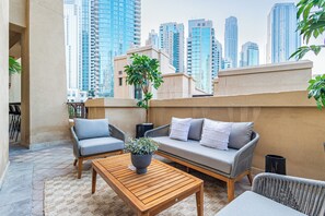 Terrace/patio - Upgraded 1BR Retreat w/ Iconic Burj Khalifa Views (Dubai)