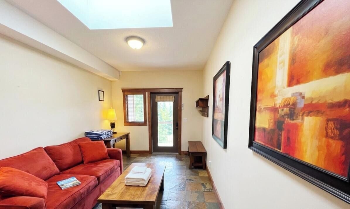 Ski-in/ski-out Paradise:the Ultimate Ski Vacation In This Luxurious Condo With Pvt Hot Tub-sleeps 11 - Kimberley