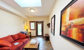 Smart TV, fireplace, offices