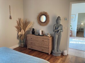 5 bedrooms, iron/ironing board, travel crib, free WiFi - Nice Paladian Villa in ST RAPHAEL, Boulouris, with simming-pool ,near beaches. (Saint-Raphaël)