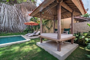 Gazebo - Tropical Villa Sinar Maluku (Ungasan)