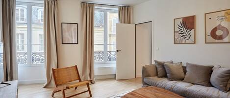 Apartment | Living area