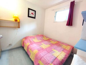 1 bedroom - Charming 2BR Apt in Saint-Lary-Soulan with Garden Access & Parking, Sleeps 6 (Saint-Lary-Soulan)