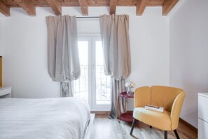 1 chambre, fer et planche à repasser, Wi-Fi, draps fournis