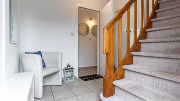 Apartment | Reception