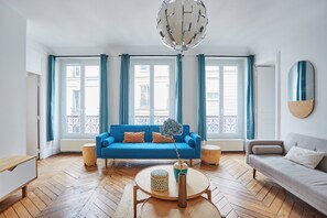 Apartment | Living area
