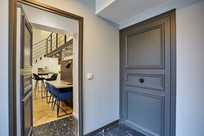 Apartment | Interior