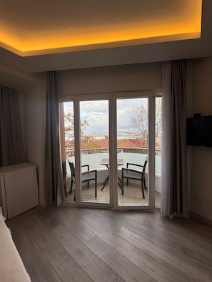 1 bedroom, laptop workspace, free WiFi
