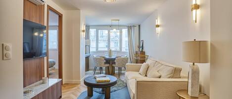 Apartment | Living area