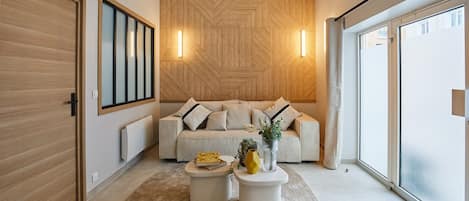 Apartment | Living area