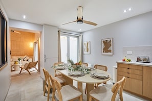 Apartment | Dining