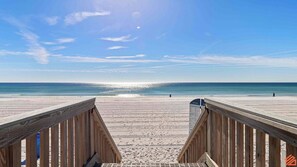 Beach - Oceanfront Oasis: Coastal Condo with Breathtaking (Fort Walton Beach)