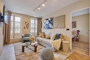 Apartment | Living area