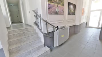 Handrails in stairways