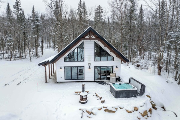 Bain à remous extérieur
