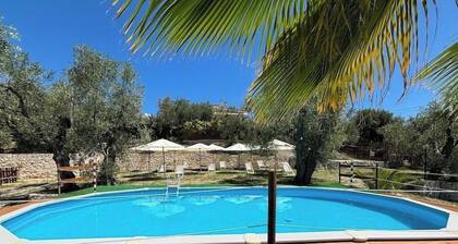 B&B Valle degli Ulivi Double room with pool view and breakfast