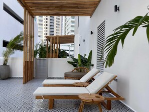 Apartment | 2 bedrooms, Internet - w Charming 2BR w Splendid Terrace in CTG (Cartagena)