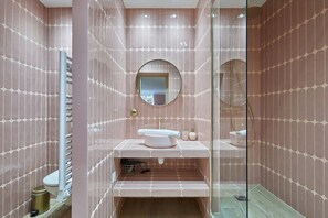 Apartamento | Baño | Secador de pelo, jabón y champú