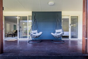 Interior - Bayview: Three Bedroom, Family & Pet Friendly Coastal Getaway in Agnes Water (Agnes Water)