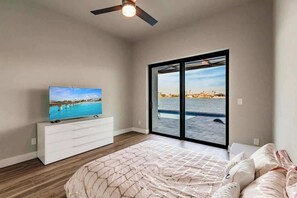 5 bedrooms, WiFi
