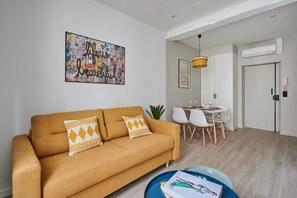 Apartment | Living area - Sublime and new Appartment in Center of Paris (Paris)