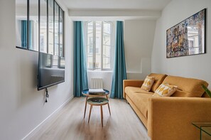 Apartment | Living area