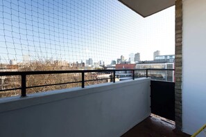 Property grounds - Fantastically Located 4BD Flat, Clerkenwell (Greater London)