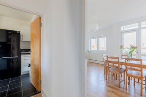 Dining - Fantastically Located 4BD Flat, Clerkenwell (Greater London)