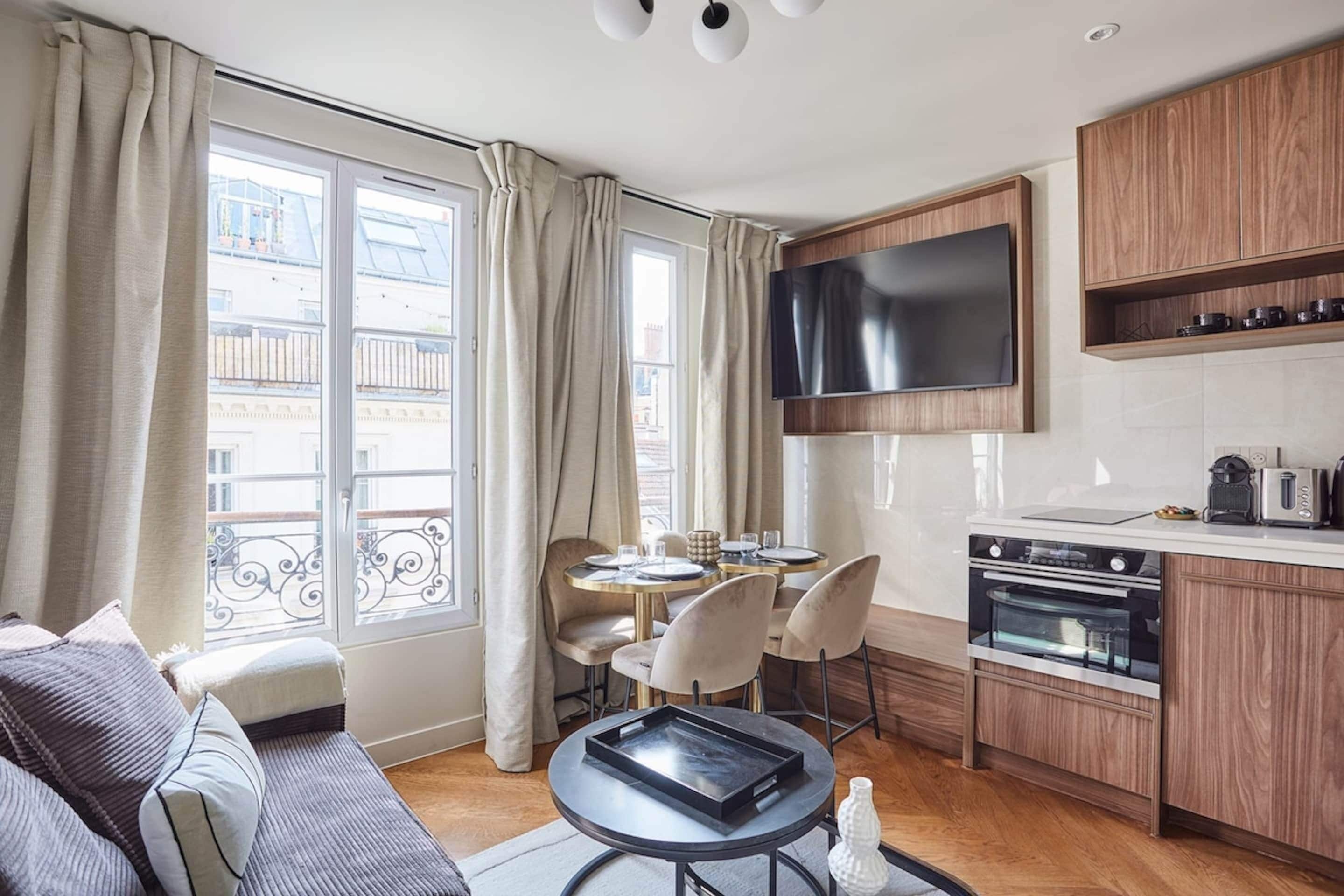 Apartment | Living area