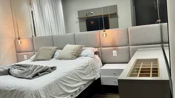 3 quartos, ferros/tábuas de passar roupa, Wi-Fi de cortesia