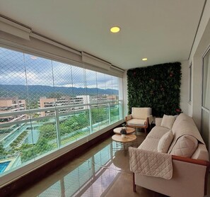 تلفزيون ذكي