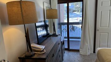 Condo, 3 phòng ngủ | 3 phòng ngủ, truy cập Internet không dây miễn phí