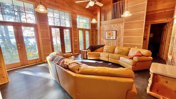 Villa, Multiple Bedrooms | Living area