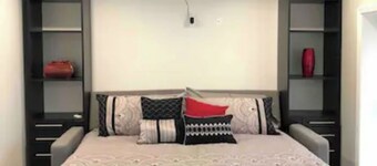 Beautiful studio in historic downtown Maysville