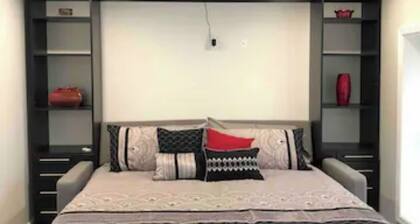 Beautiful studio in historic downtown Maysville