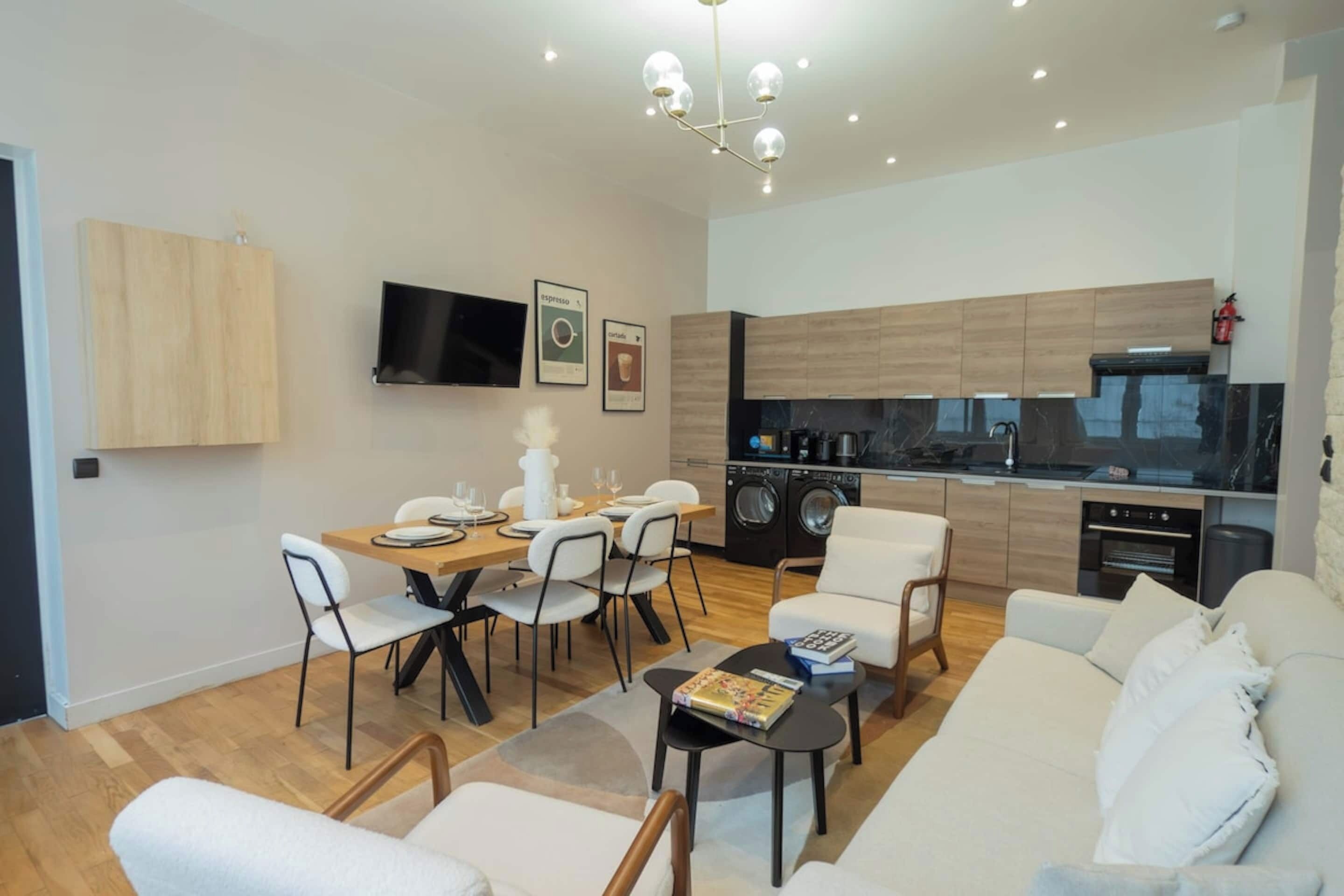 Apartment | Living area