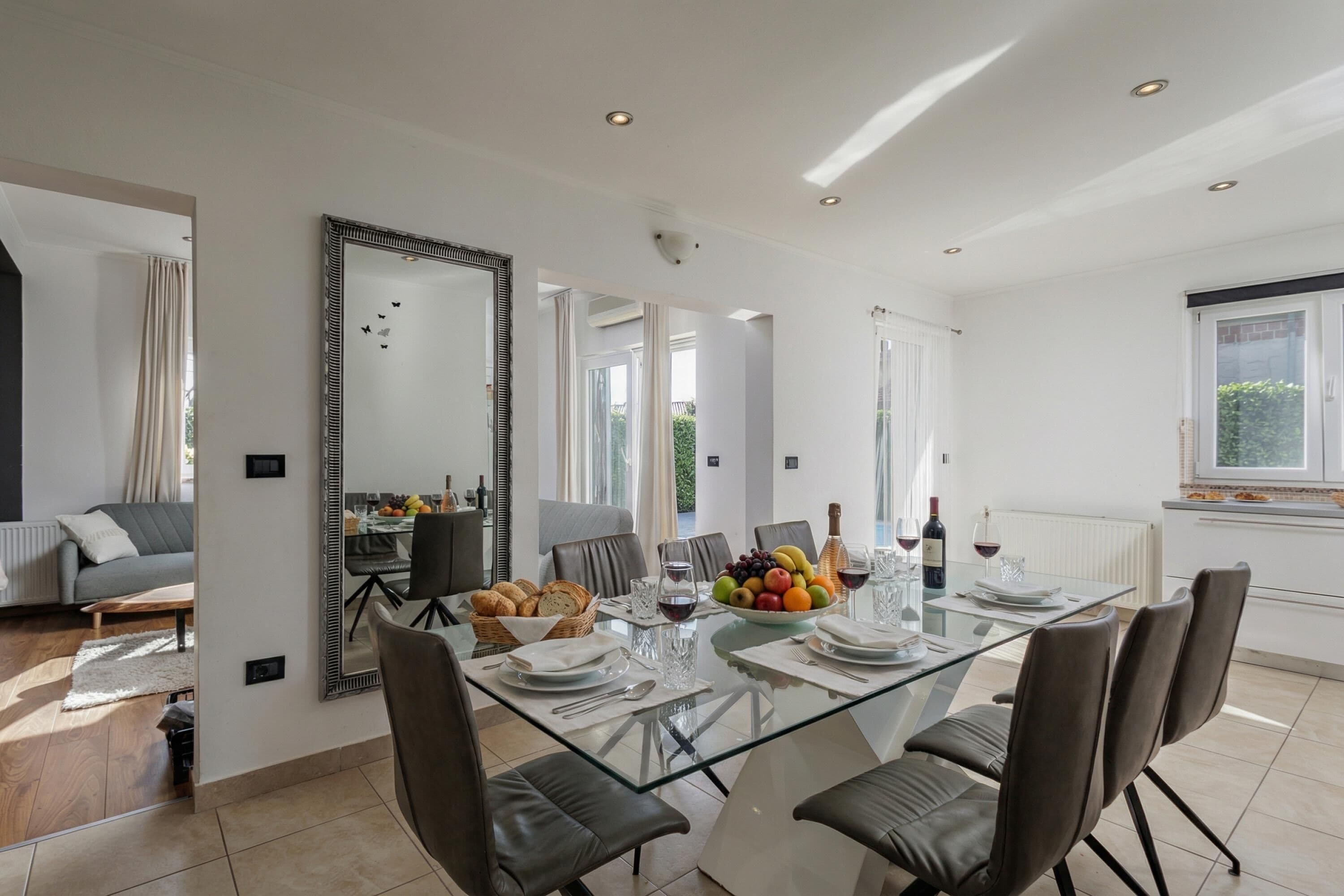Familienhaus, 3 Schlafzimmer, Mikrowelle (Pool House Kristina) | Speisen