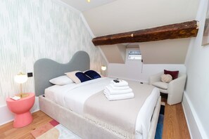 Apartment | Laptopgeeigneter Arbeitsplatz, Bügeleisen/Bügelbrett, Bettwäsche